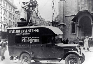Fahrzeug des Ciné-Journal Suisse